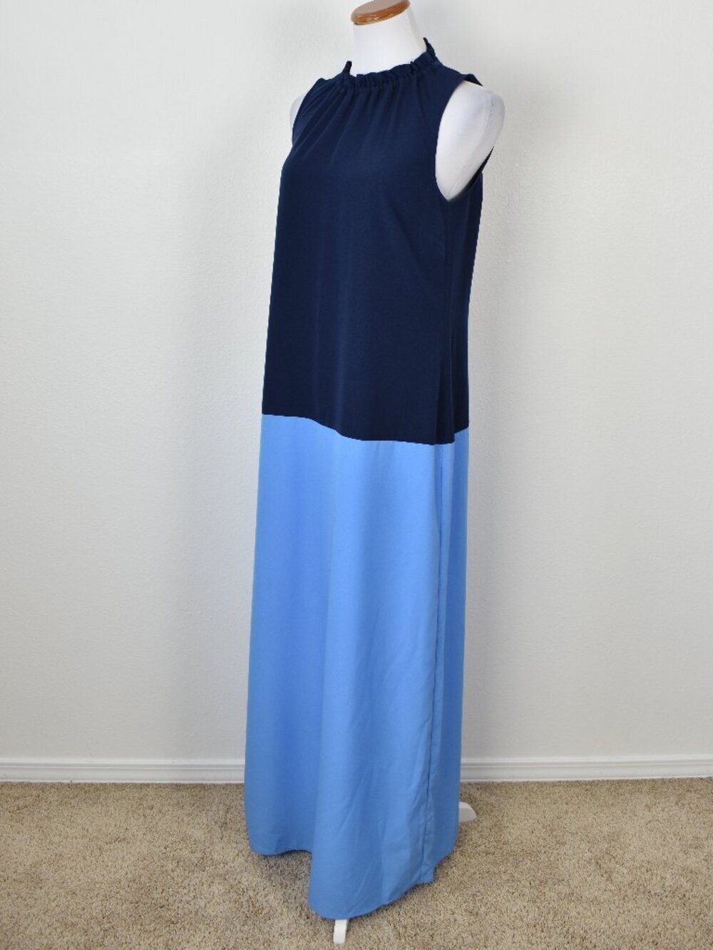 STS Sail to Sable Ruffle Neck Maxi Dress - S - Picture 5 of 10